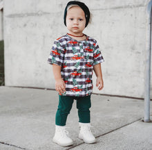 Load image into Gallery viewer, Christmas Truck Button Tee by Beauts &amp; Beaus

